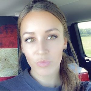 Meet your Posher, Skye